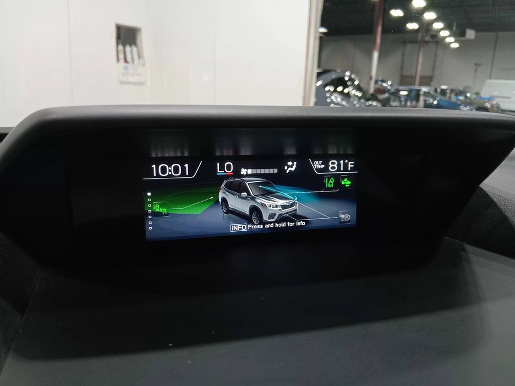 Used 2022 Subaru Forester Premium AWD/4WD image 23