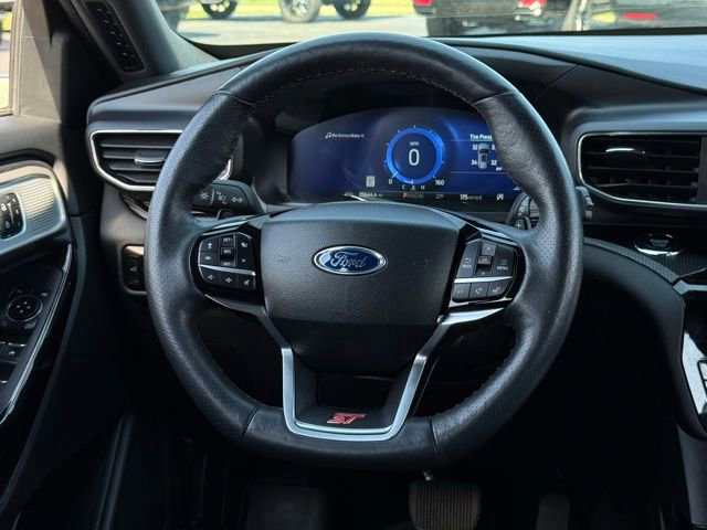 Certified 2024 Ford Explorer ST w/ Equipment Group 401A image 21