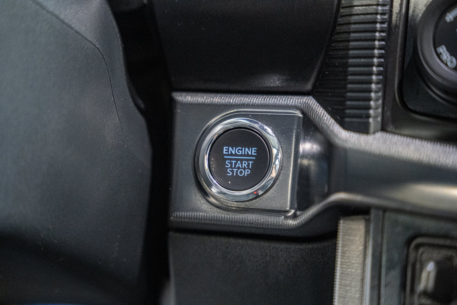 Certified 2025 Ford F150 Platinum AWD/4WD image 28