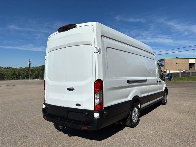 Certified 2021 Ford Transit 250 148 High Roof Extended RWD image 4