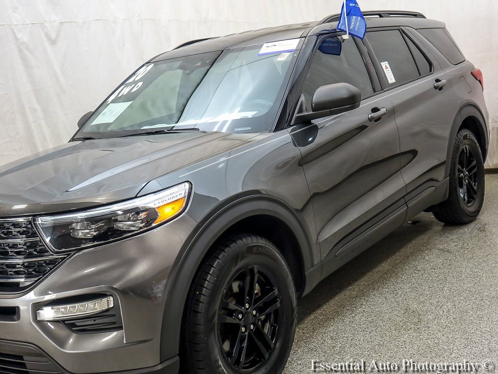 Certified 2020 Ford Explorer XLT w/ Equipment Group 202A AWD/4WD image 4