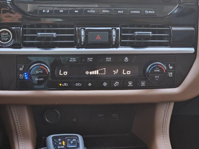 Used 2024 Nissan Pathfinder Platinum FWD image 36