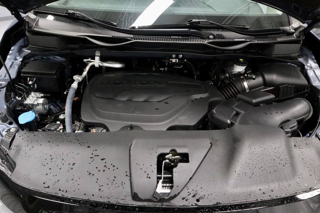 Used 2025 Honda Odyssey EX-L image 17