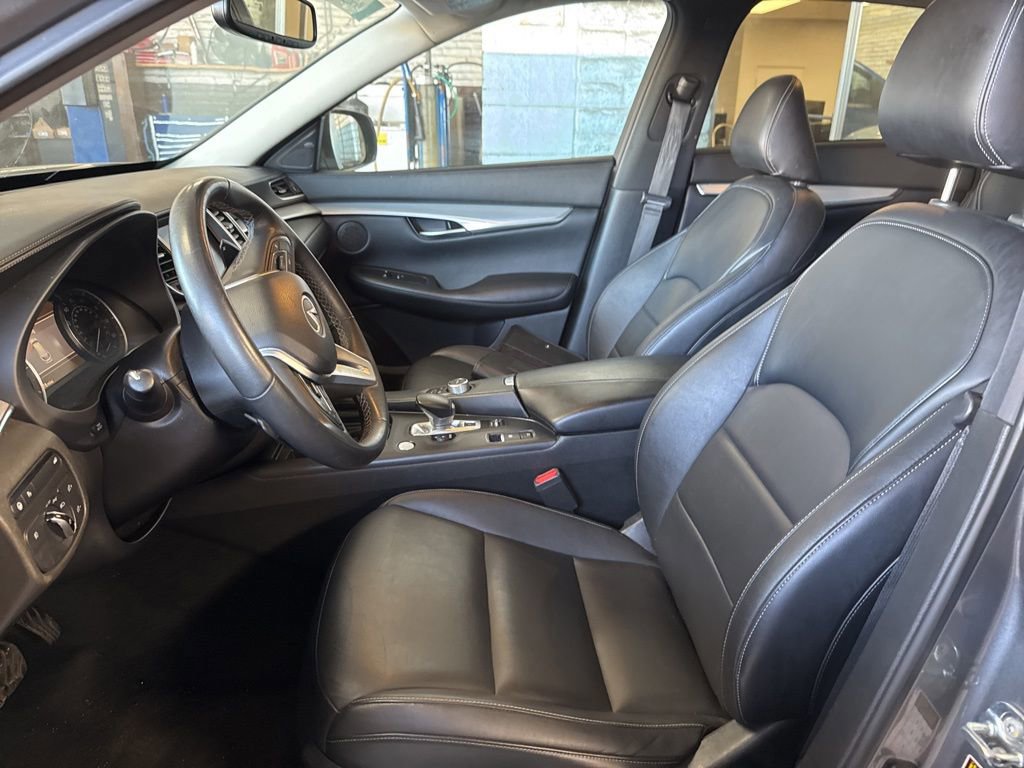 Used 2021 INFINITI QX50 Luxe w/ Cargo Package image 10