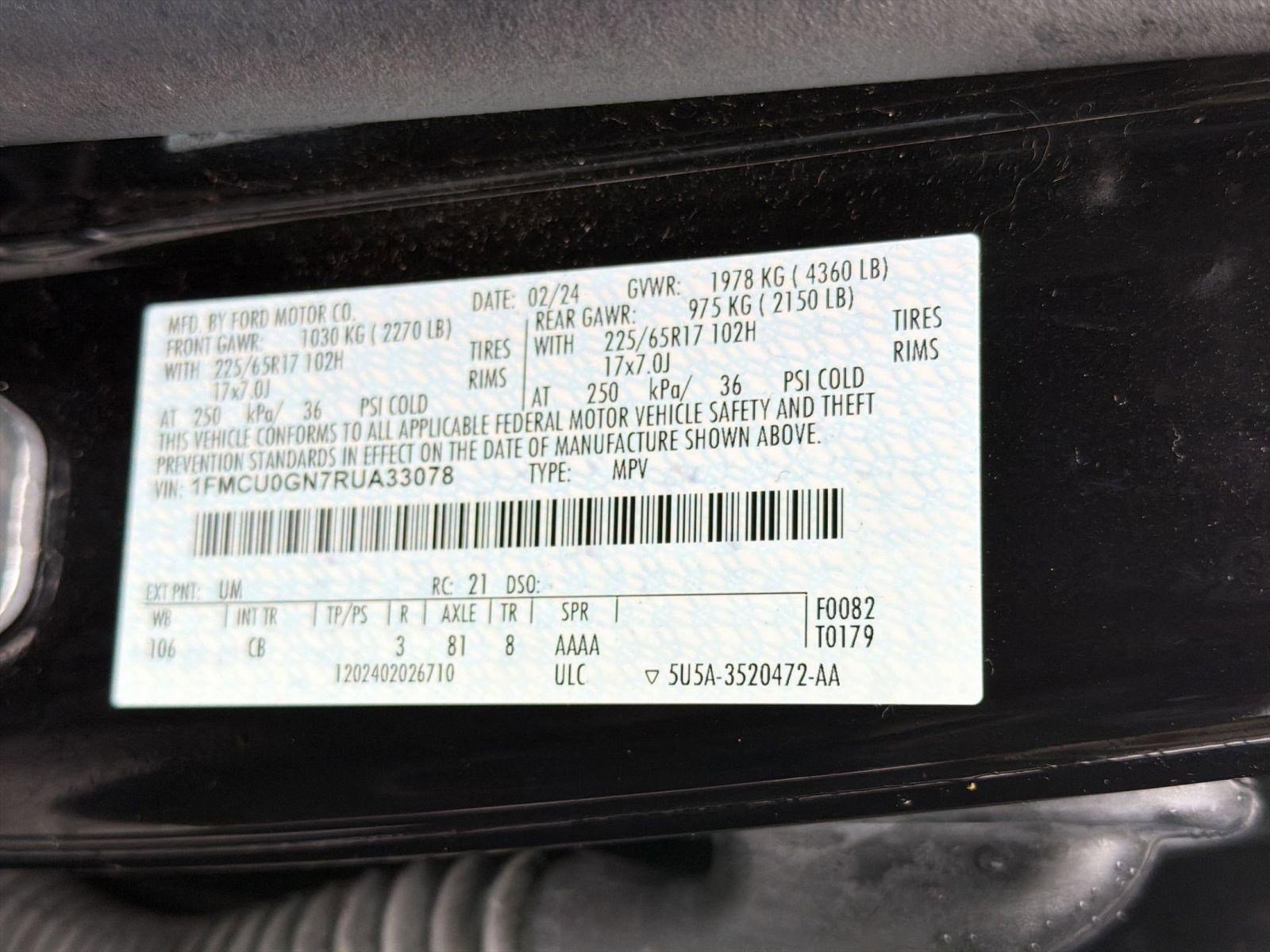 Certified 2024 Ford Escape Active w/ Cold Weather Package FWD image 18
