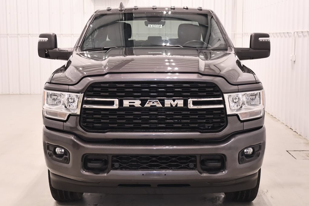 Used 2024 RAM 2500 Big Horn w/ Sport Appearance Package AWD/4WD image 5