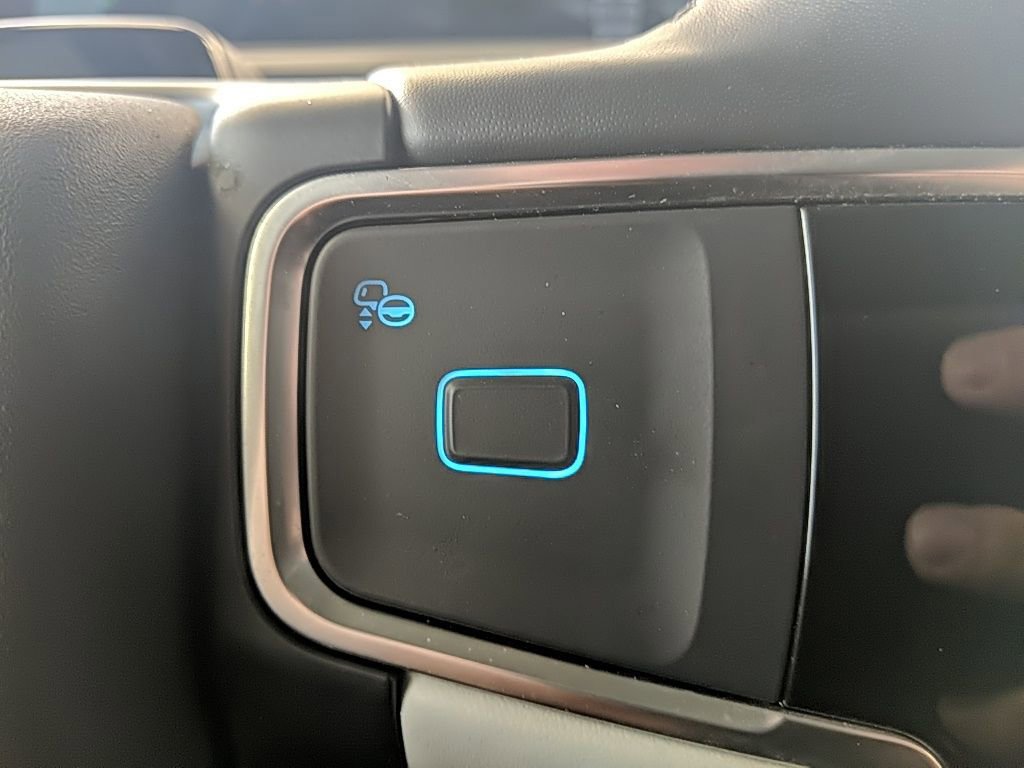 Certified 2025 Ford Expedition Max Platinum w/ Driver's Package image 21