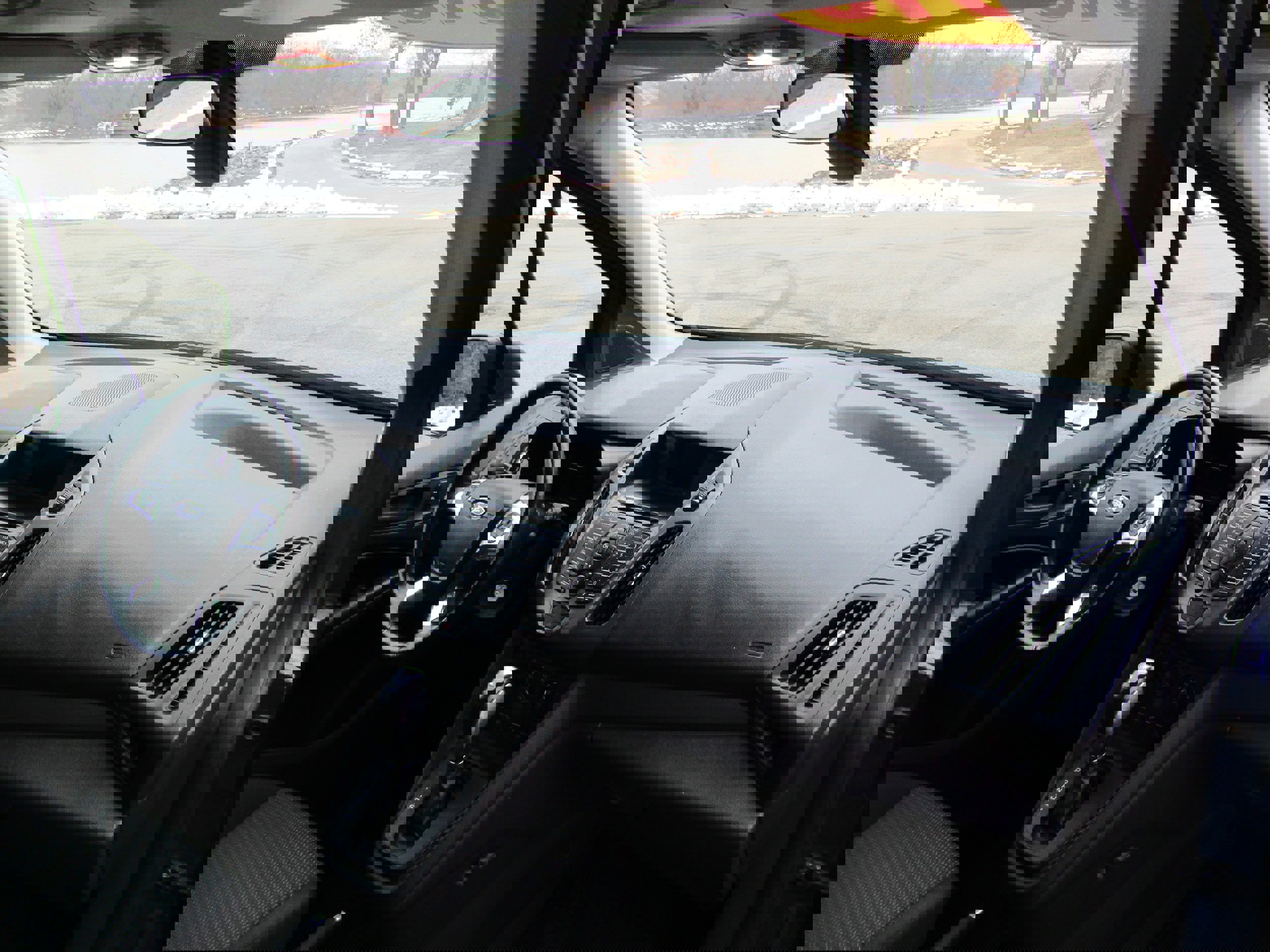 Certified 2018 Ford Transit Connect XL image 18