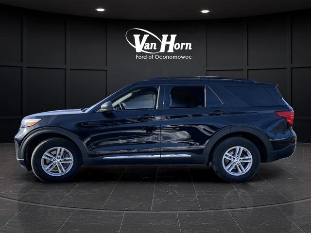 Certified 2023 Ford Explorer XLT w/ Equipment Group 202A image 7