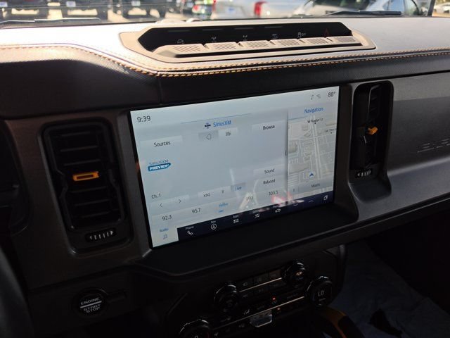 Certified 2024 Ford Bronco Badlands AWD/4WD image 21
