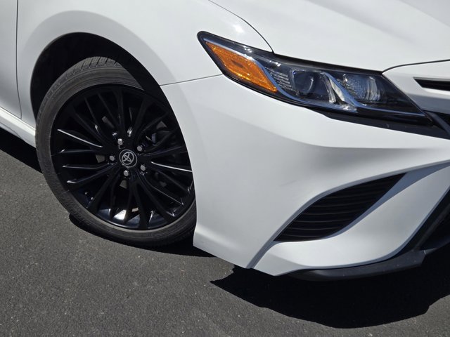 Used 2020 Toyota Camry SE FWD image 9