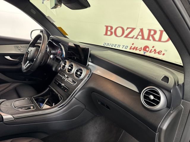 Used 2021 Mercedes-Benz GLC 300 image 17