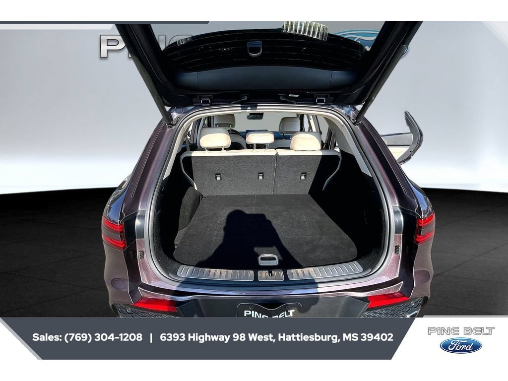 Used 2023 Genesis GV70 2.5T w/ Select Package AWD/4WD image 21