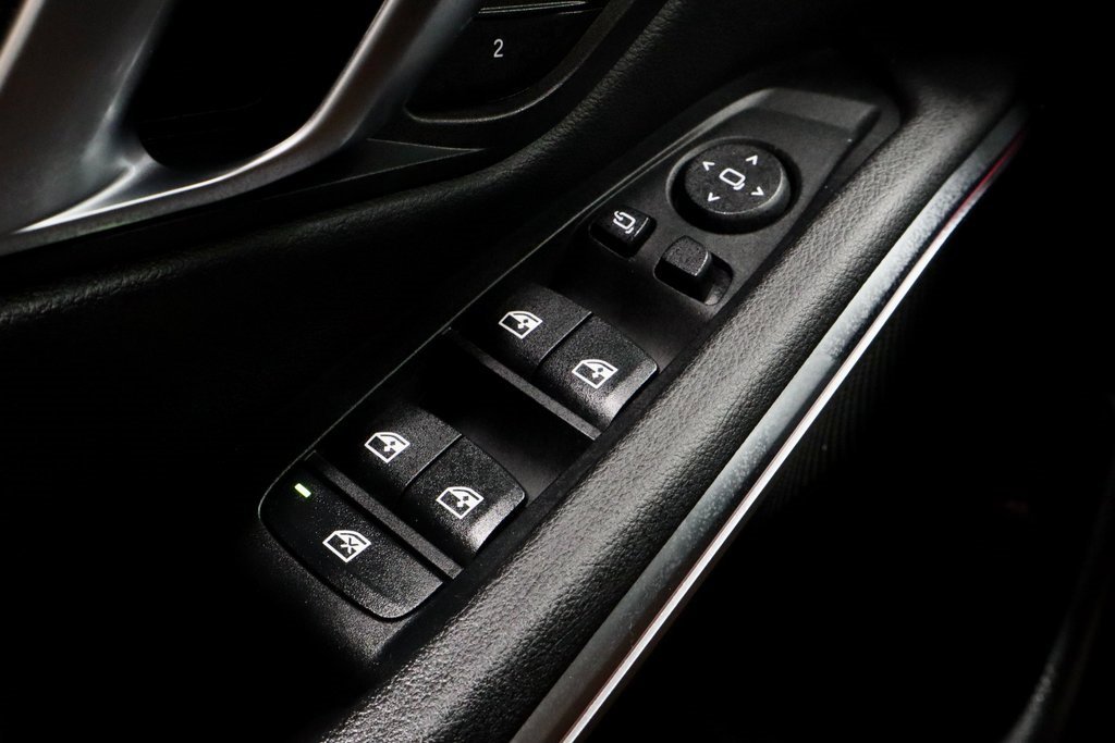 Used 2025 BMW 330i xDrive Sedan image 23