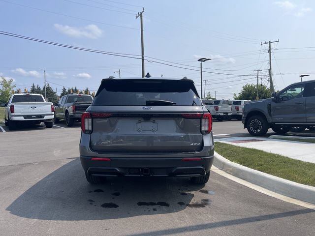 Certified 2026 Ford Explorer ST-Line AWD/4WD image 4