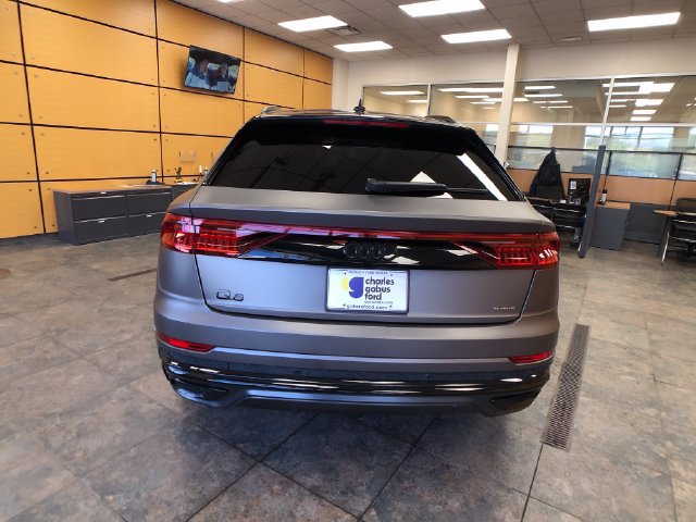 Used 2023 Audi Q8 Premium Plus AWD/4WD image 6