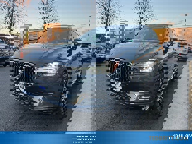 Used 2021 Volvo XC60 T5 Inscription w/ Advanced Package image 3