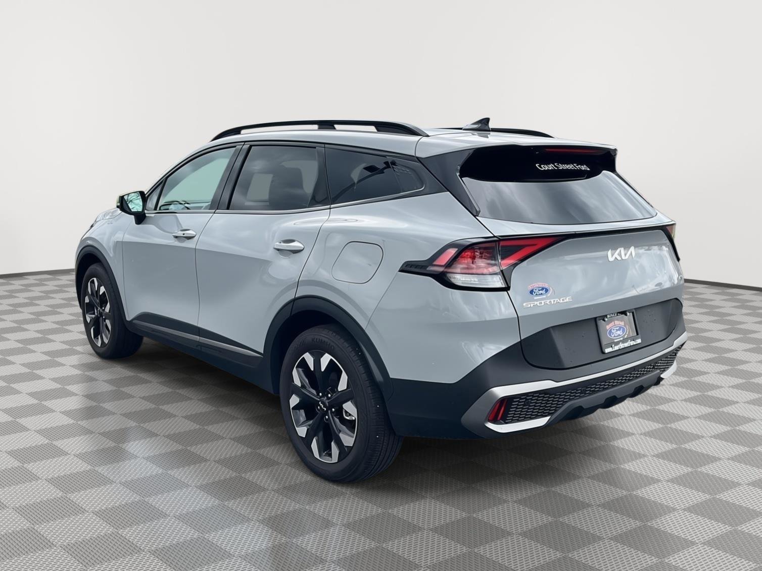 Used 2024 Kia Sportage X-Line w/ X-Line Premium Package image 3