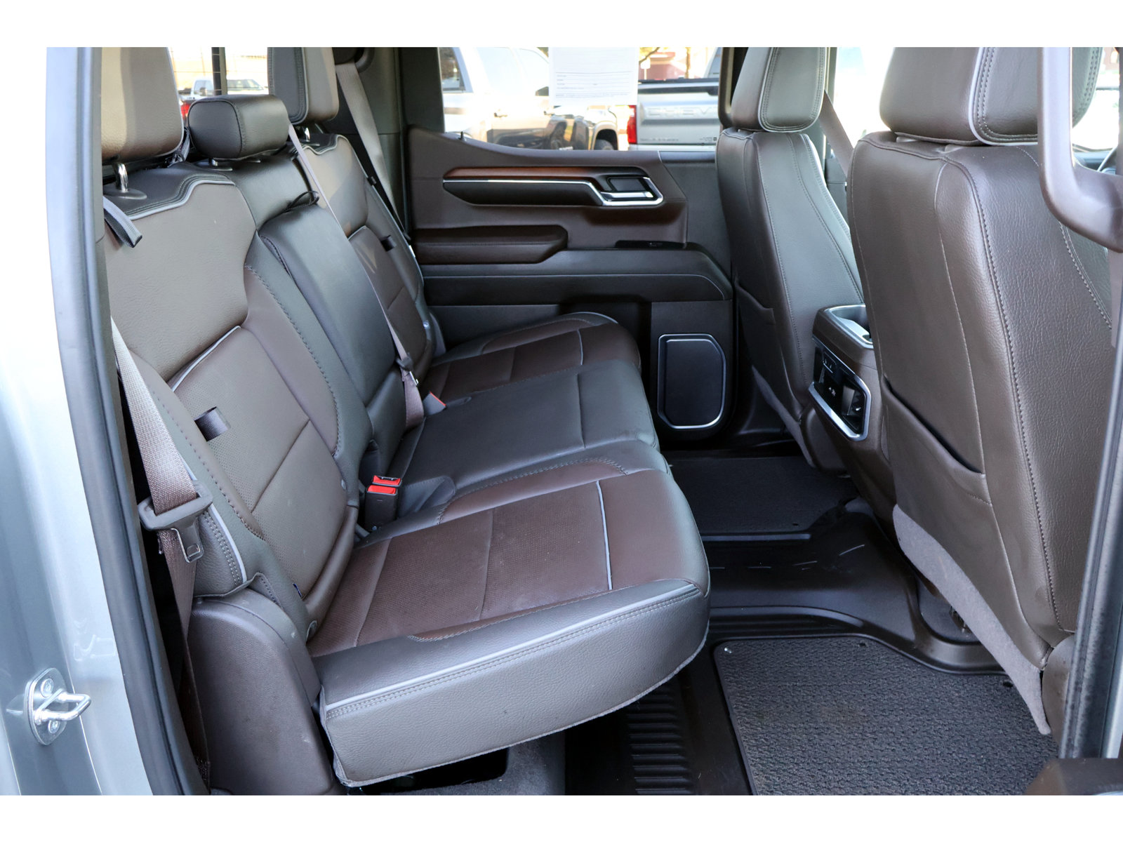 Used 2024 GMC Sierra 1500 Denali w/ Technology Package AWD/4WD image 23