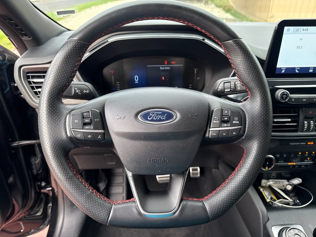 Certified 2024 Ford Escape ST-Line AWD/4WD image 15