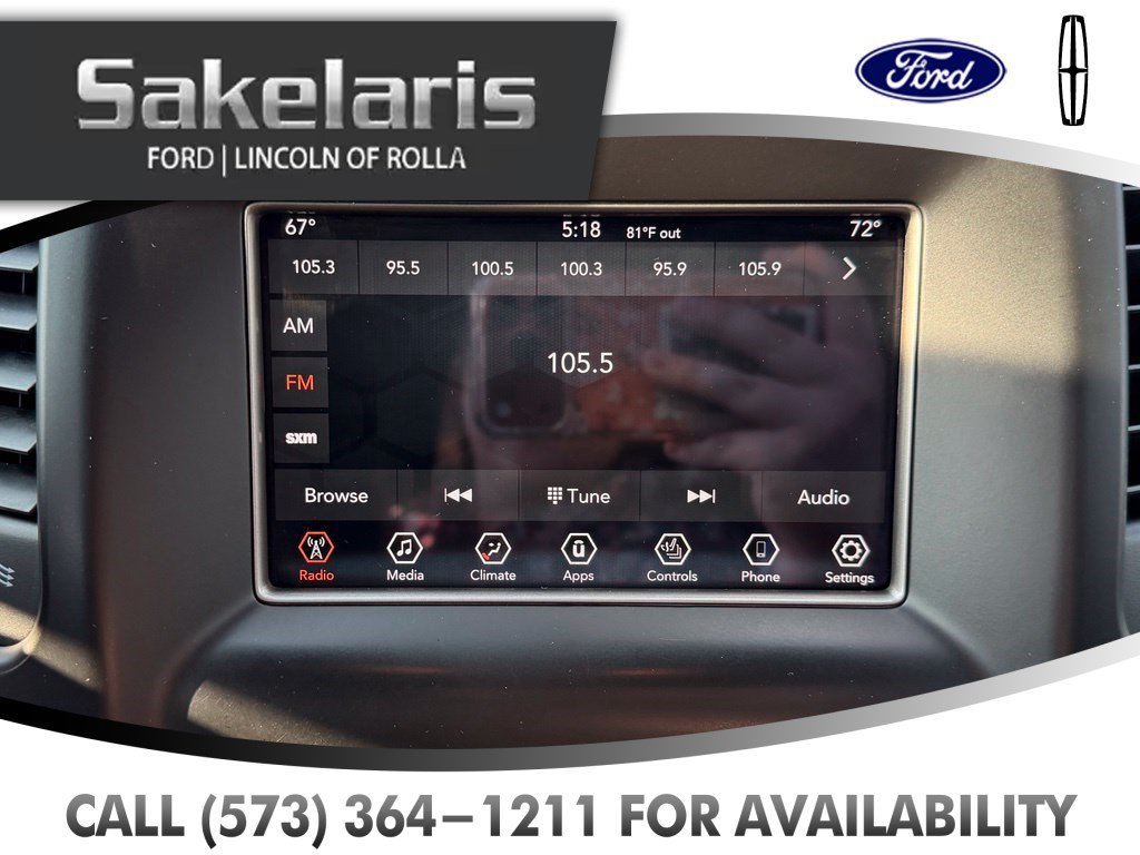 Used 2021 Jeep Grand Cherokee Laredo w/ Security & Convenience Group AWD/4WD image 21