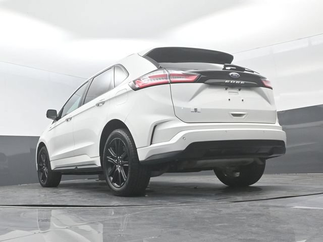 Certified 2024 Ford Edge ST-Line AWD/4WD image 21