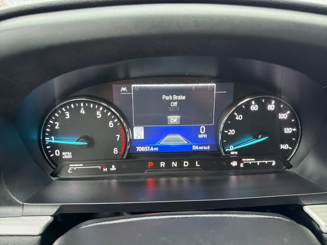 Certified 2022 Ford Explorer XLT w/ Equipment Group 202A AWD/4WD image 40