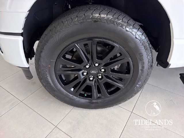 Certified 2025 Ford F150 Platinum AWD/4WD image 32