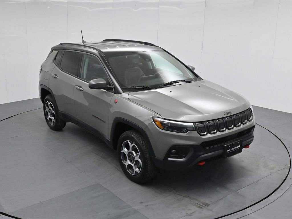 Used 2022 Jeep Compass Trailhawk w/ Trailhawk Elite Group image 37