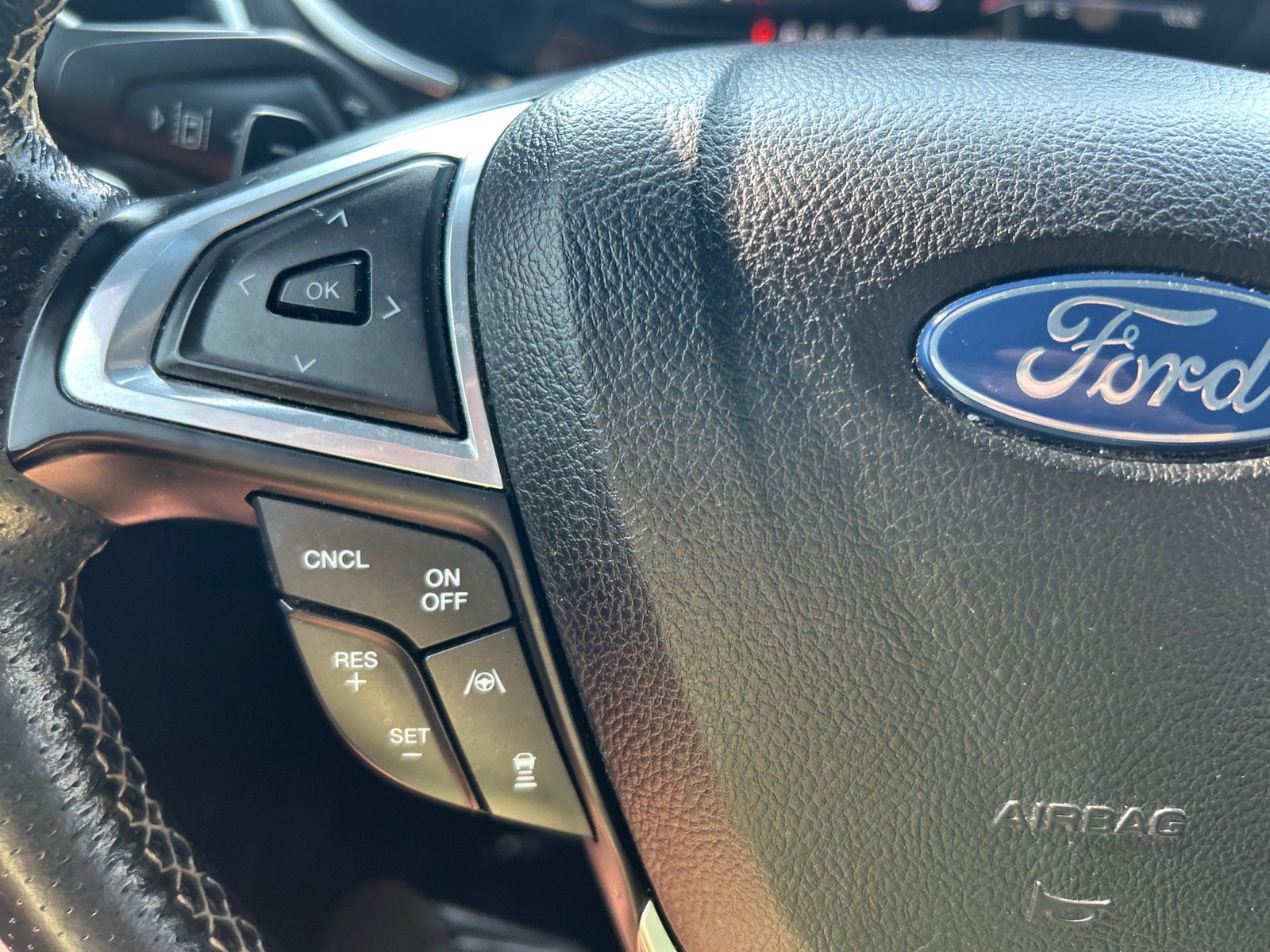 Certified 2020 Ford Edge ST w/ Equipment Group 401A AWD/4WD image 23