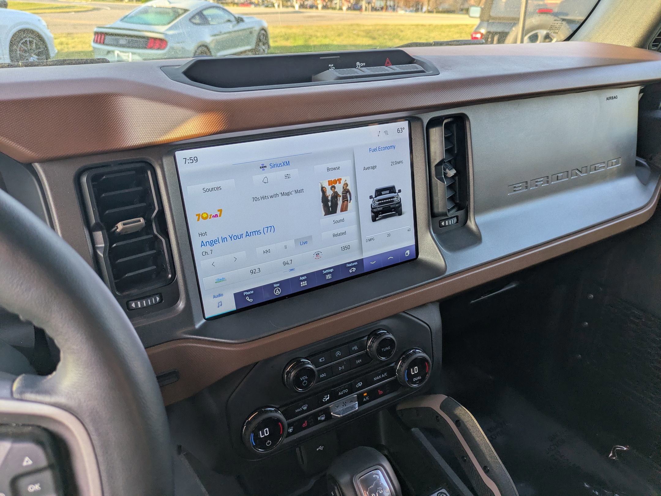 Certified 2024 Ford Bronco Outer Banks image 19