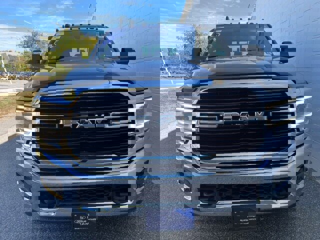 Used 2021 RAM 2500 Big Horn w/ Level 2 Equipment Group image 5