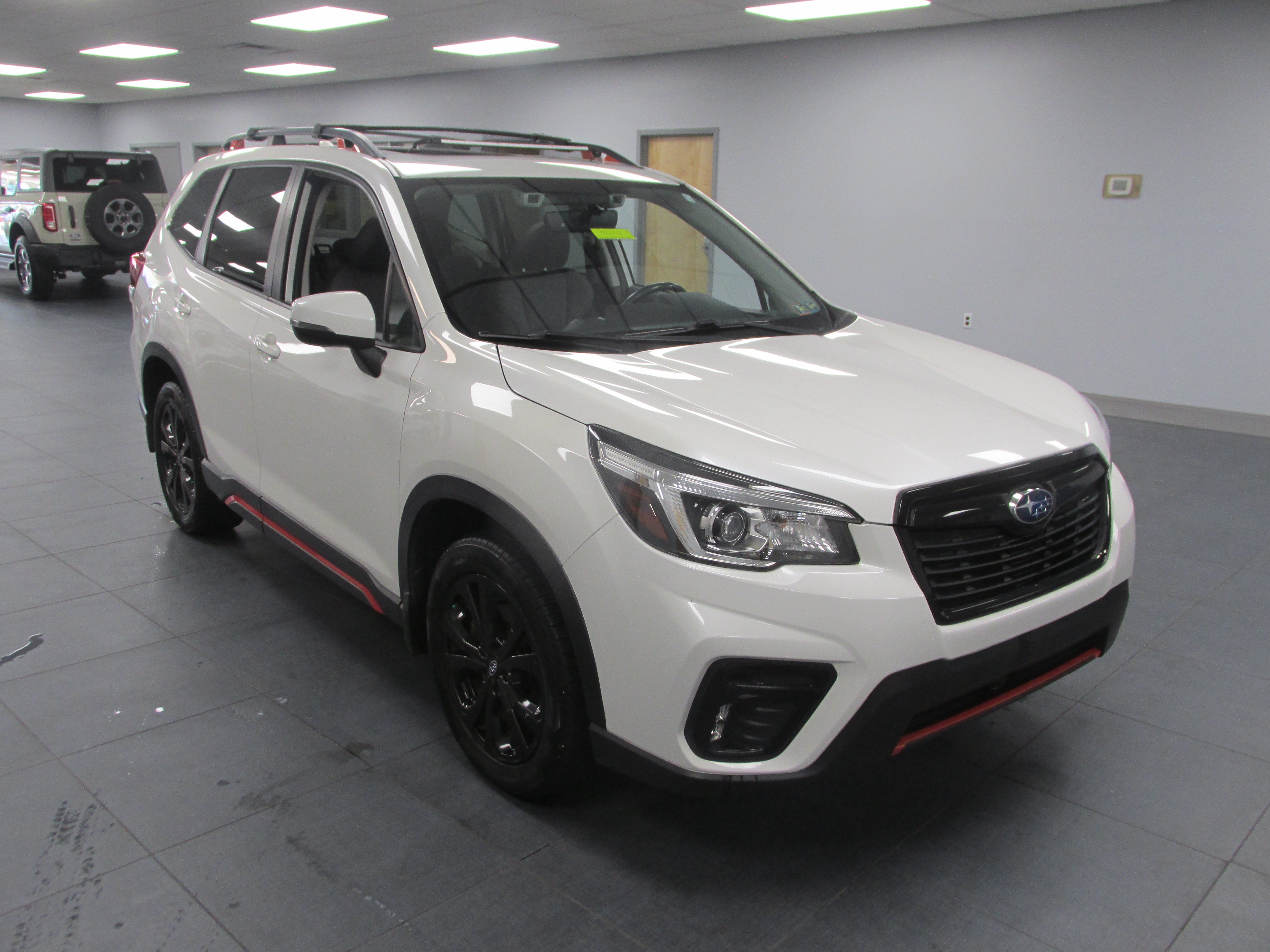 Used 2019 Subaru Forester Sport AWD/4WD image 3