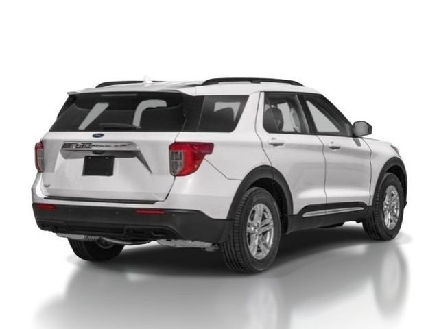 Certified 2023 Ford Explorer XLT w/ Equipment Group 202A AWD/4WD image 2