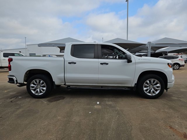 Used 2023 Chevrolet Silverado 1500 Custom image 4