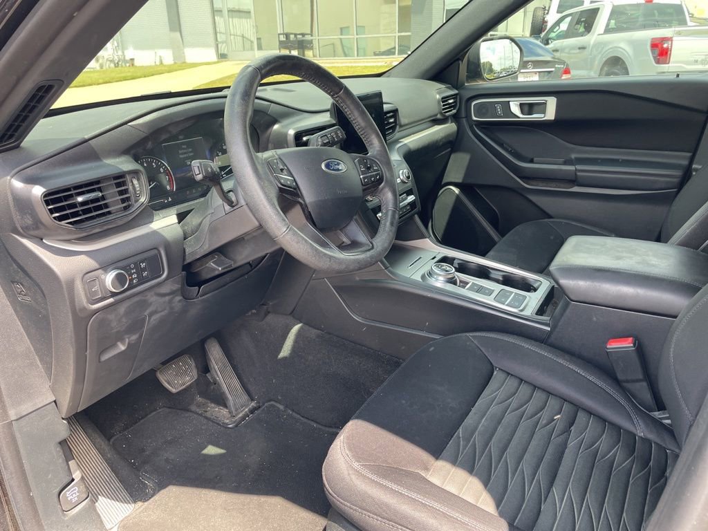 Certified 2020 Ford Explorer XLT RWD image 13