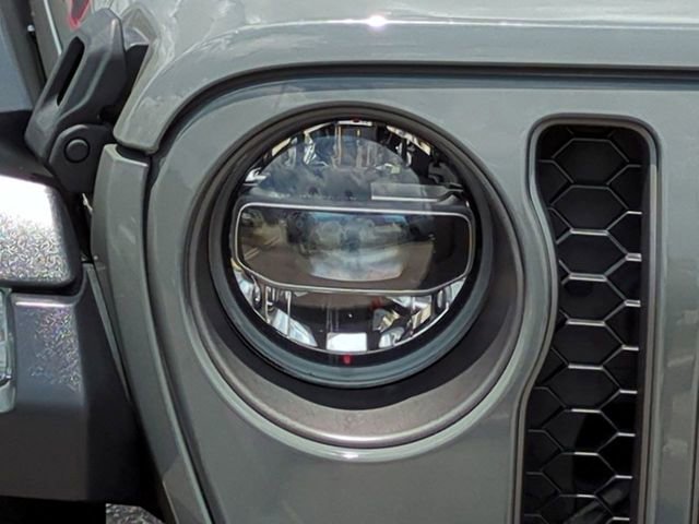 Used 2020 Jeep Gladiator Rubicon AWD/4WD image 10