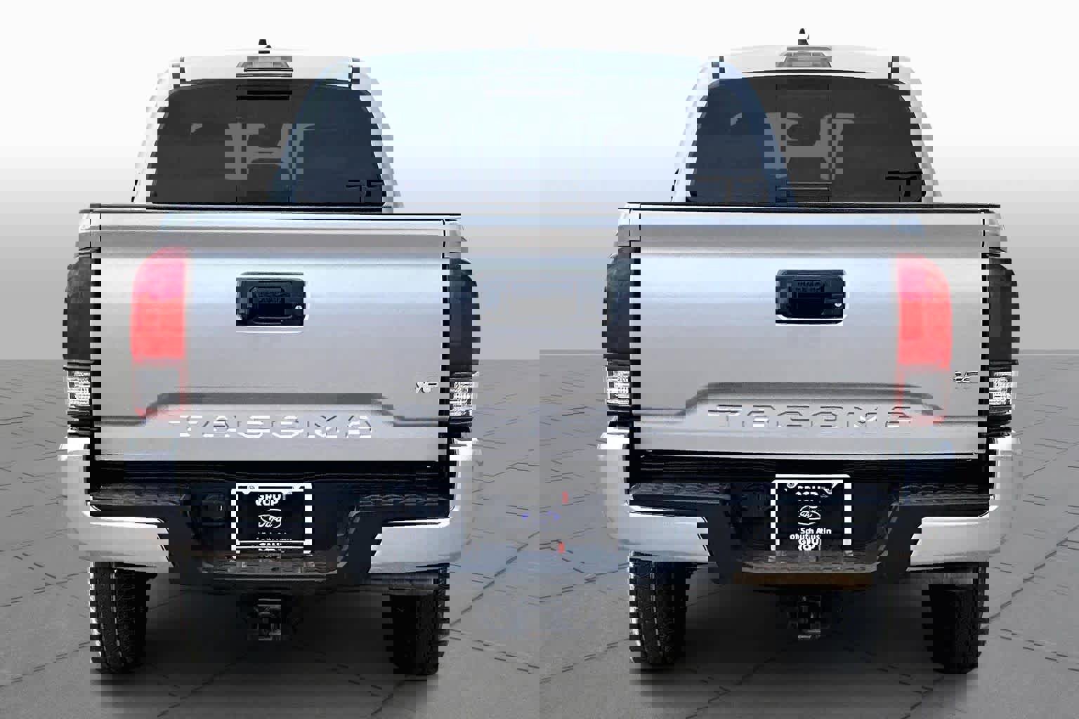 Used 2023 Toyota Tacoma SR5 image 5