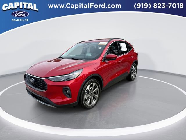 Certified 2025 Ford Escape Platinum w/ Premium Technology Package image 2