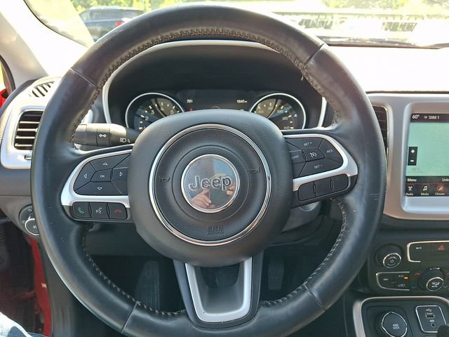Used 2018 Jeep Compass Latitude w/ Popular Equipment Group AWD/4WD image 31