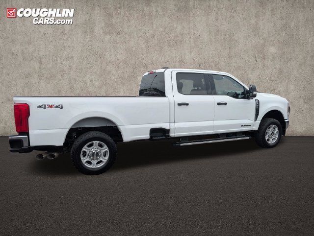 Certified 2025 Ford F250 XLT AWD/4WD image 9