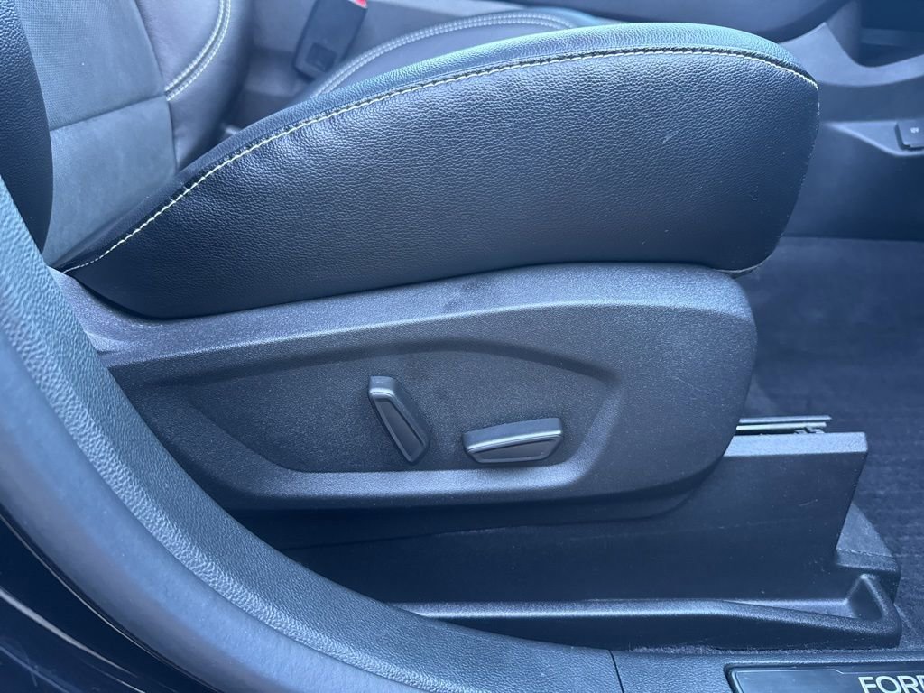 Certified 2023 Ford Edge ST w/ Equipment Group 401A image 35