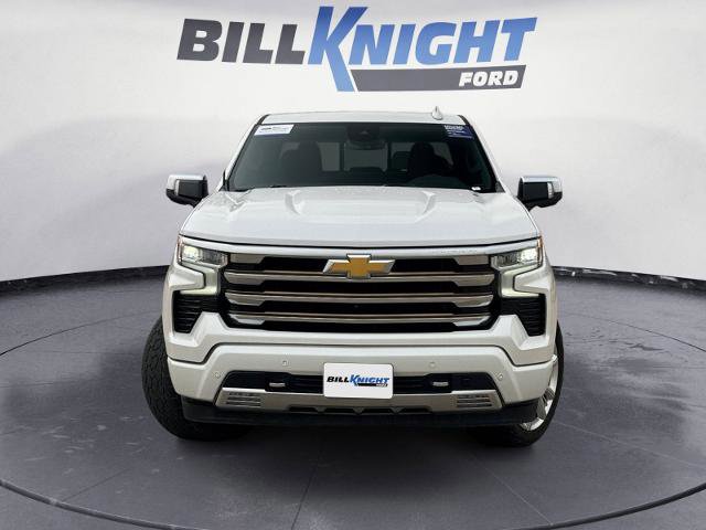 Used 2022 Chevrolet Silverado 1500 High Country w/ High Country Premium Package image 9