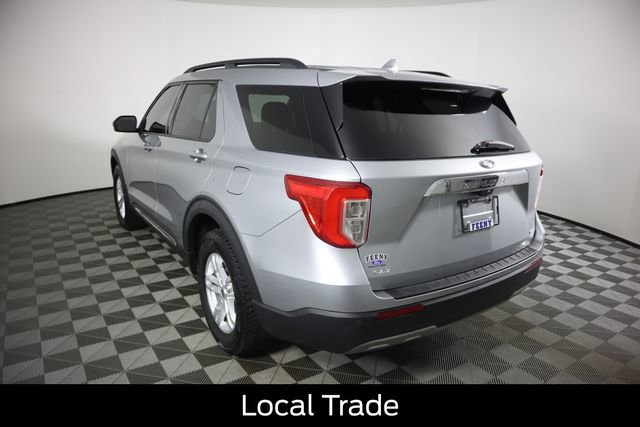 Certified 2020 Ford Explorer XLT w/ Equipment Group 202A AWD/4WD image 3