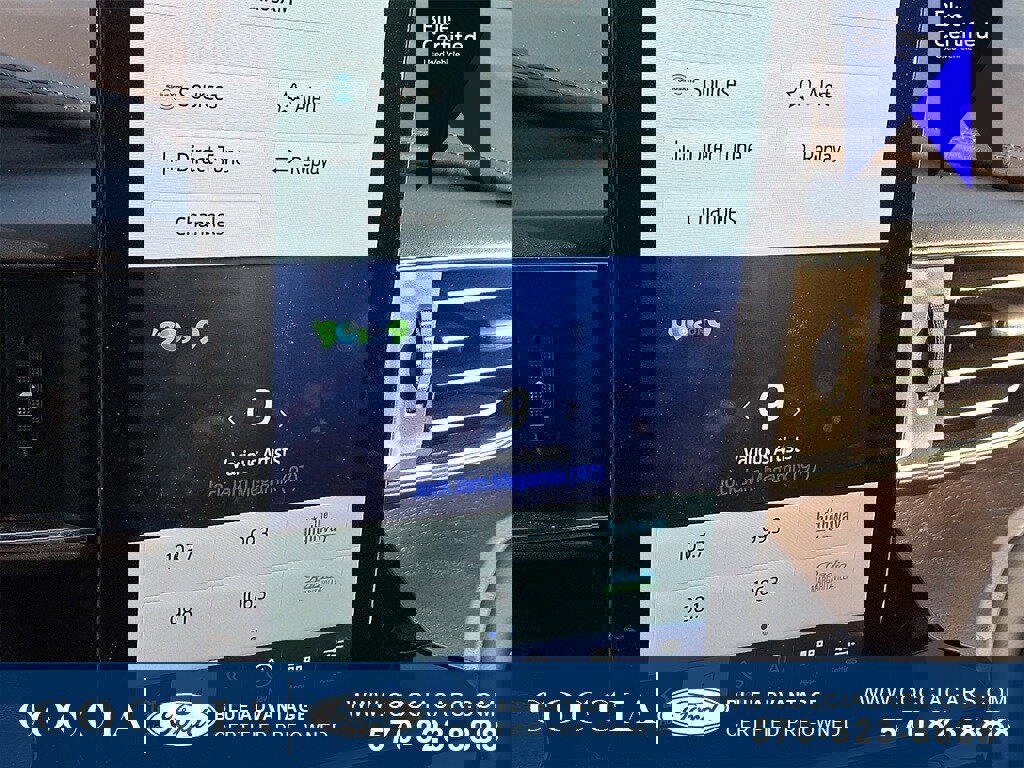 Certified 2024 Ford Explorer Platinum w/ Technology Package image 18