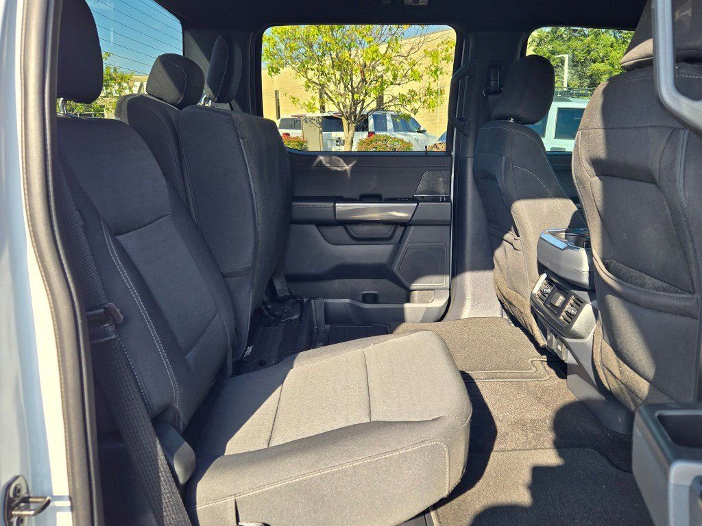 Certified 2022 Ford F150 XLT w/ Equipment Group 302A High image 12