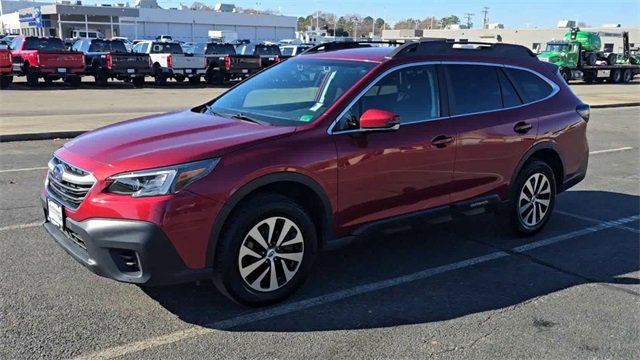 Used 2022 Subaru Outback Premium image 5