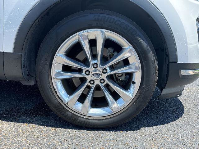 Certified 2018 Ford Explorer Limited FWD image 9