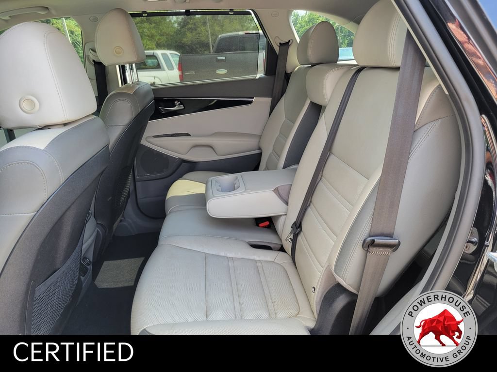 Used 2019 Kia Sorento SX w/ SX Touring Package FWD image 15