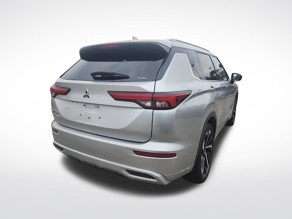 Used 2022 Mitsubishi Outlander SEL AWD/4WD image 7